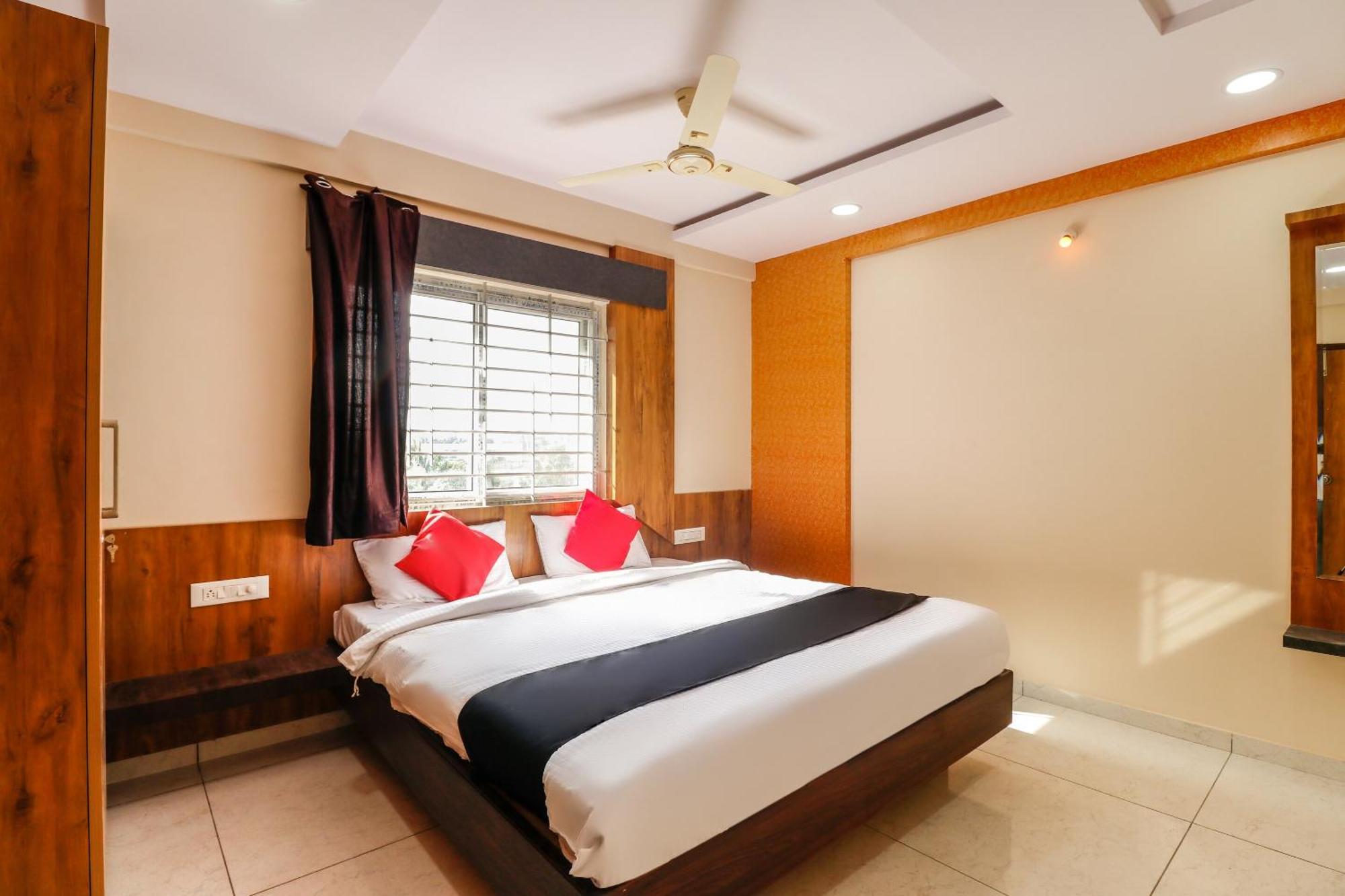 Capital O N R Residency Ξενοδοχείο Yelahanka Εξωτερικό φωτογραφία